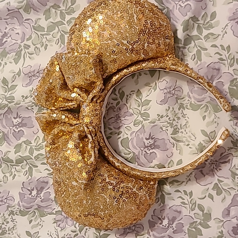 Rose Gold Minnie Mouse Ears